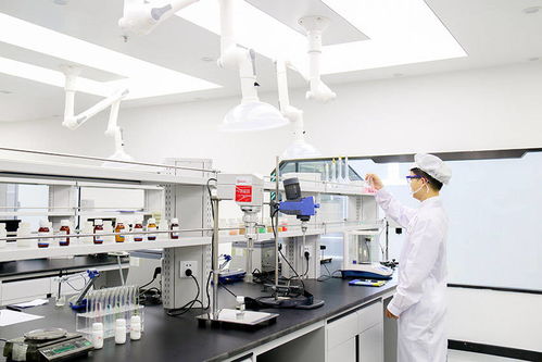 廣州OEM鎮定舒敏噴霧代加工 打造敏感肌護膚新寵，平替玉澤的優質化妝品解決方案
